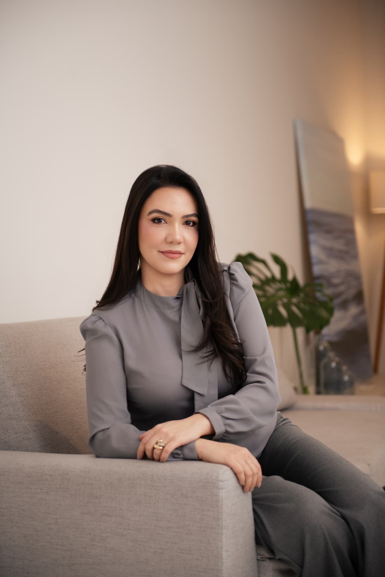 Natália Pires em ambiente corporativo